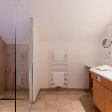 Wellnesshotel Eggerwirt 4*